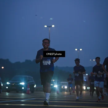 Runner Photo 7550052