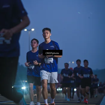 Runner Photo 7550056