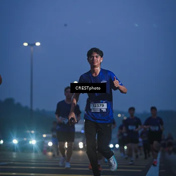 Runner Photo 7550066