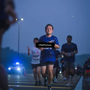 Runner Photo 7550084