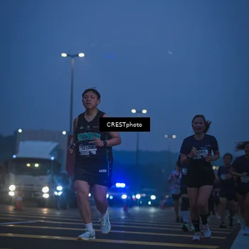 Runner Photo 7550087