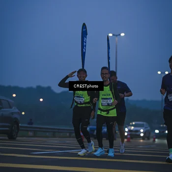 Runner Photo 7550129
