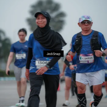 Runner Photo 7550134