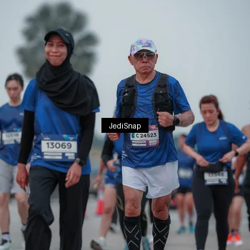 Runner Photo 7550139