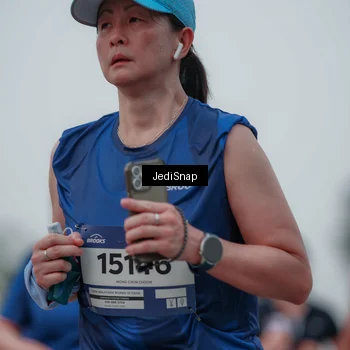 Runner Photo 7550149