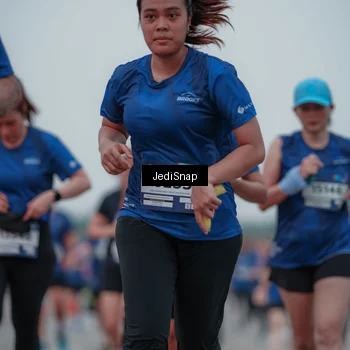Runner Photo 7550150