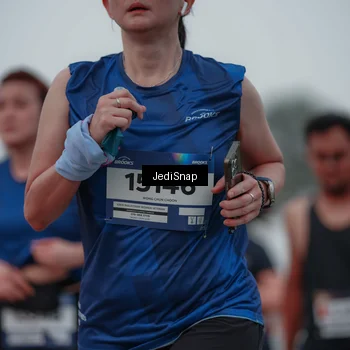 Runner Photo 7550153