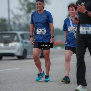Runner Photo 7550158