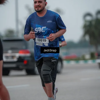 Runner Photo 7550191