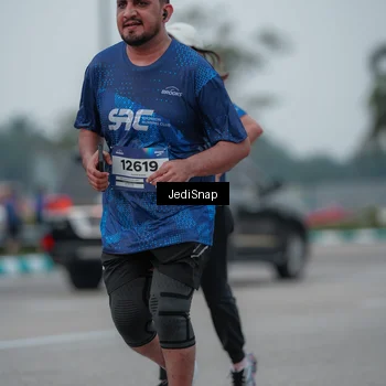 Runner Photo 7550192