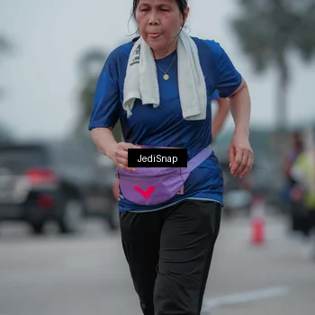 Runner Photo 7550200