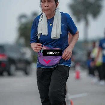 Runner Photo 7550203