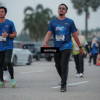 Runner Photo 7550208