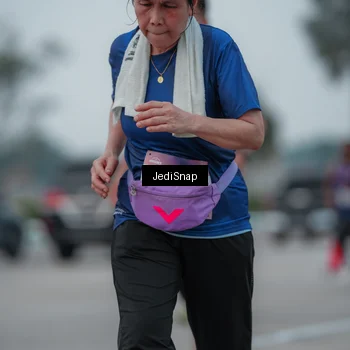 Runner Photo 7550211