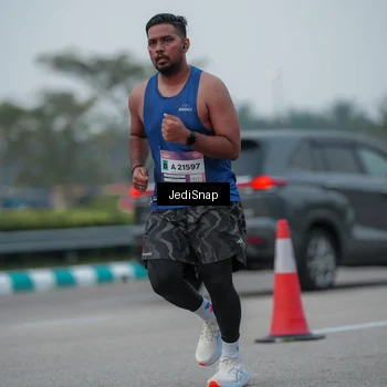 Runner Photo 7550218