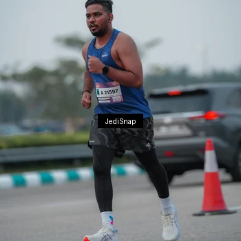 Runner Photo 7550219