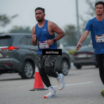 Runner Photo 7550221