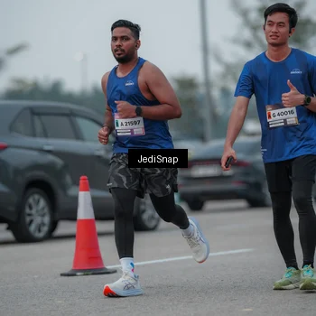 Runner Photo 7550222