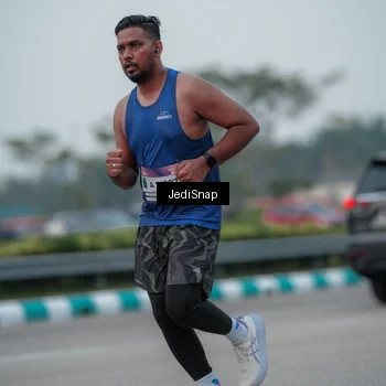 Runner Photo 7550224