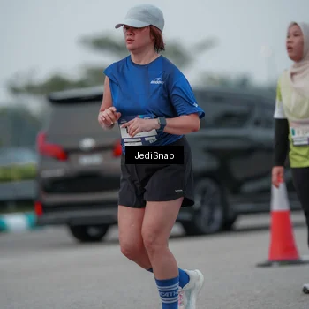 Runner Photo 7550236