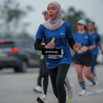 Runner Photo 7550245