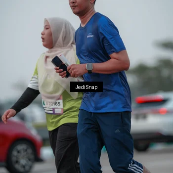 Runner Photo 7550251