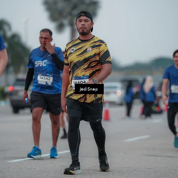 Runner Photo 7550258