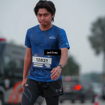 Runner Photo 7550277