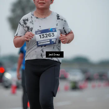 Runner Photo 7550279