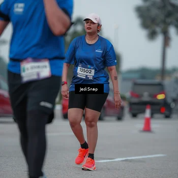 Runner Photo 7550287