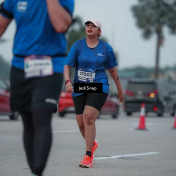 Runner Photo 7550288