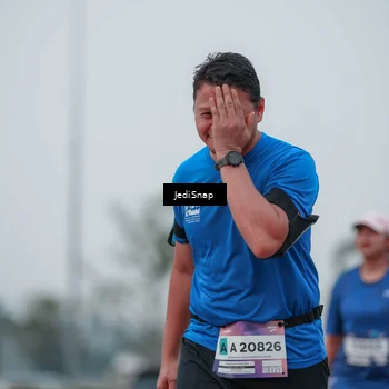 Runner Photo 7550290