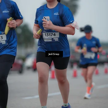 Runner Photo 7550305