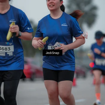 Runner Photo 7550309