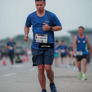 Runner Photo 7550317
