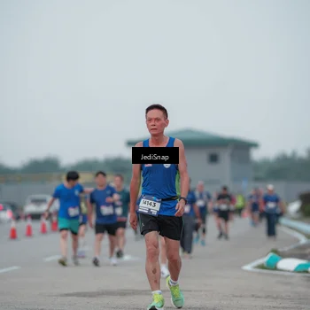 Runner Photo 7550319