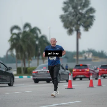 Runner Photo 7550326