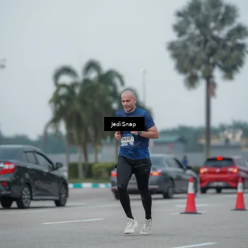 Runner Photo 7550327