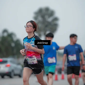 Runner Photo 7550348