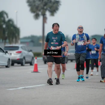 Runner Photo 7550367