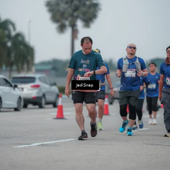 Runner Photo 7550368