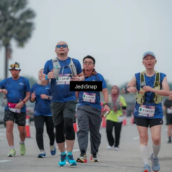 Runner Photo 7550375