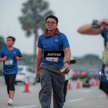 Runner Photo 7550408