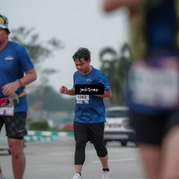 Runner Photo 7550421