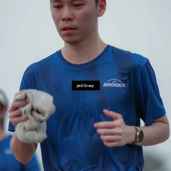 Runner Photo 7550432
