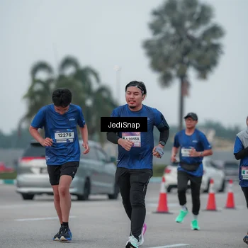 Runner Photo 7550440