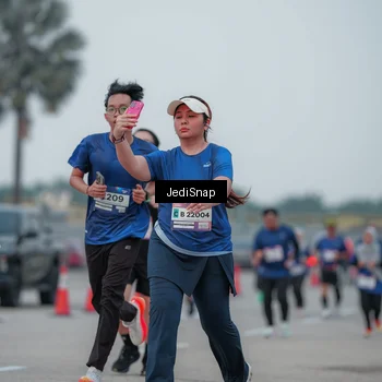 Runner Photo 7550446