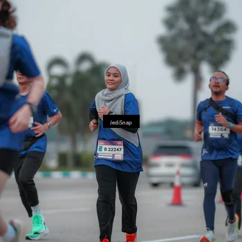 Runner Photo 7550453