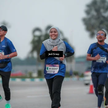 Runner Photo 7550456