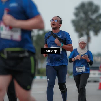 Runner Photo 7550462